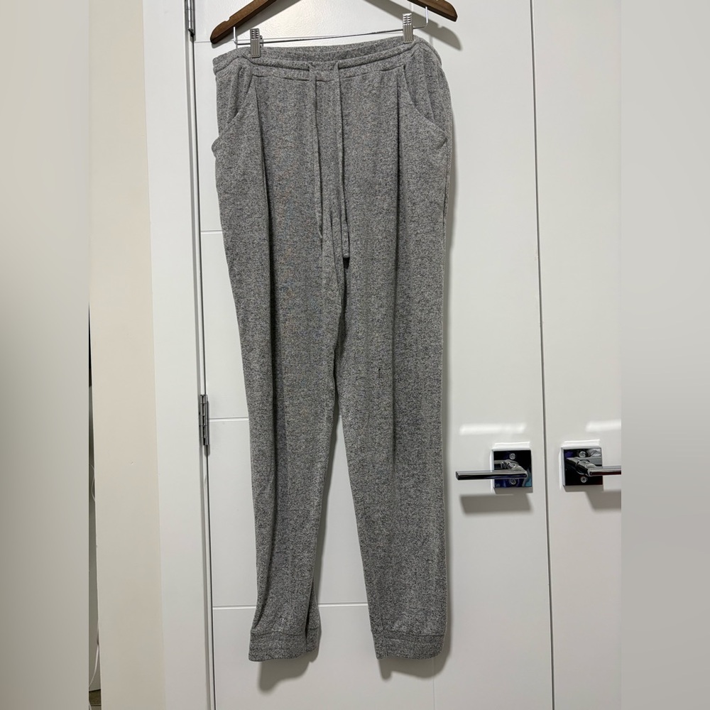Denver Hayes Heather Gray Knit Jogger Pants with Drawstring Waist